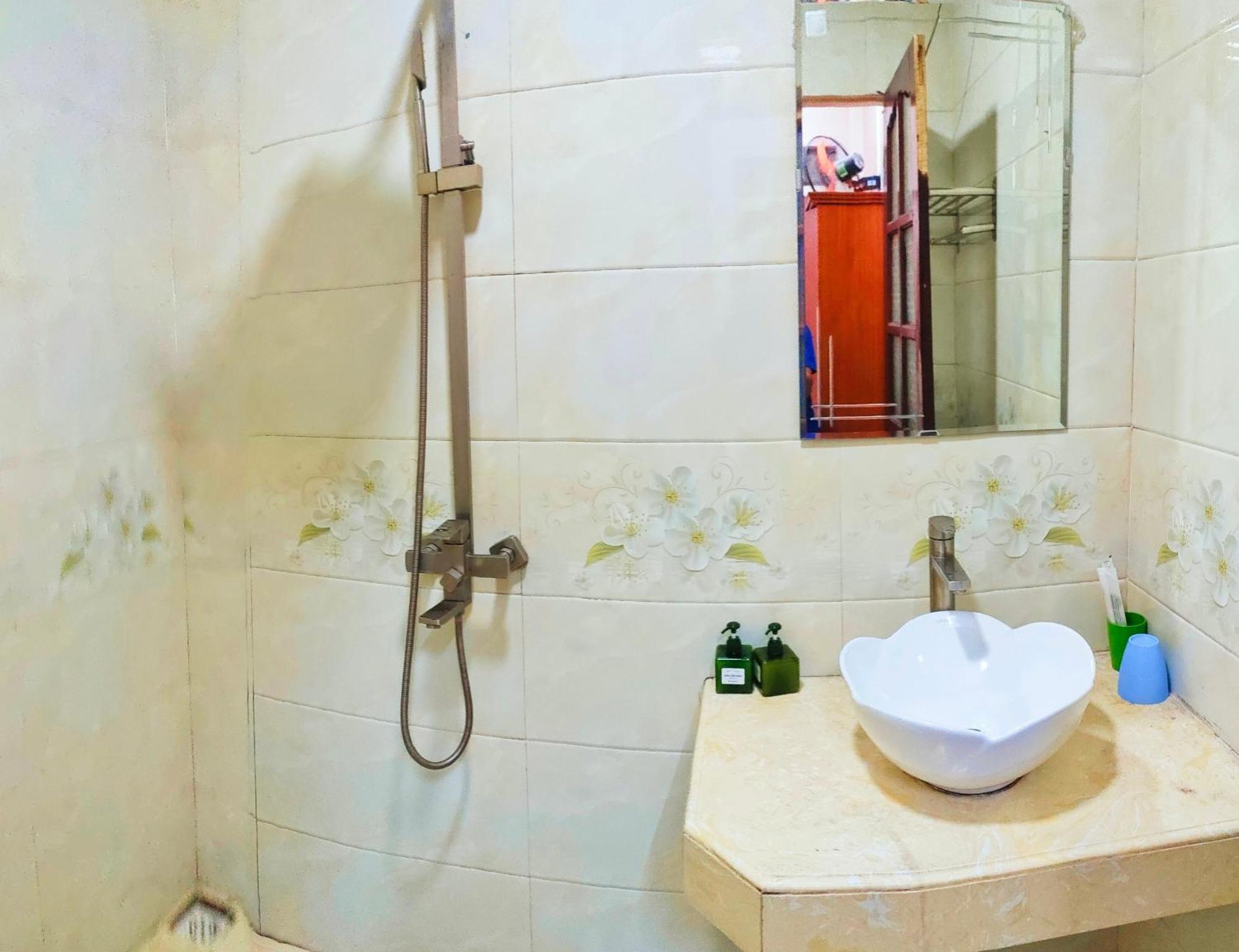 سابا Nguyen Dang Guesthouse المظهر الخارجي الصورة